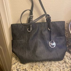 Michael Kors tote